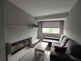 Etagenwohnung in Carballo. Oportunidad piso en zona escolar y deportiva!!