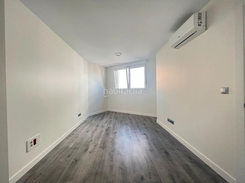 Foto b2018a36-89b6-449d-81c5-9dfabf39d3d6. Miete büro mit heizung in Carballo