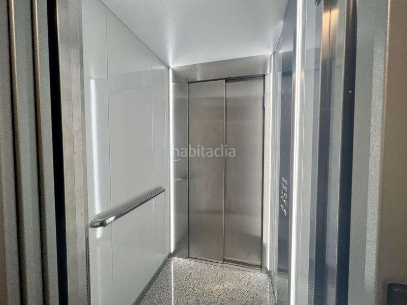 Foto b4f6adcb-b712-472b-9ac4-abd9959101c7. Miete büro mit heizung in Carballo