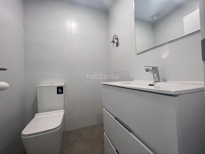 Foto ec0dee4a-a8a4-4447-9421-6d211e0e0b7c. Miete büro mit heizung in Carballo