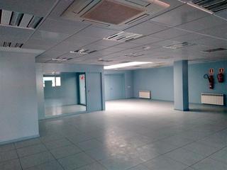 Lloguer Oficina a Barratxi. Oficina en alquiler en gamarra mayor, 1 dormitorio.