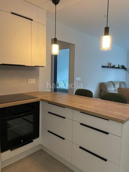 Foto 9c7c2101-4e34-49d9-9cf8-329c5be7f39d. Alquiler piso en la paz 7 piso en alquiler en centro, 2 dormitorios. en Vitoria - Gasteiz