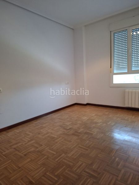 Foto d26d8b86-bde8-4076-8286-902098226bc3. Flat in landaberde in Lakua-Bizkarra Vitoria - Gasteiz