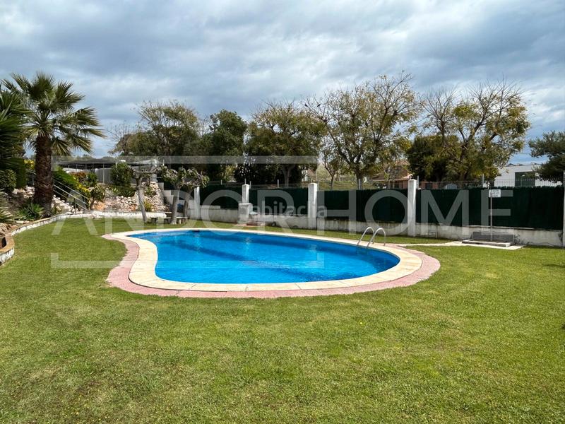Foto 03e7d632-4814-47f5-a673-3572ea1282dc. Casa pareada en Cunit residencial Cunit