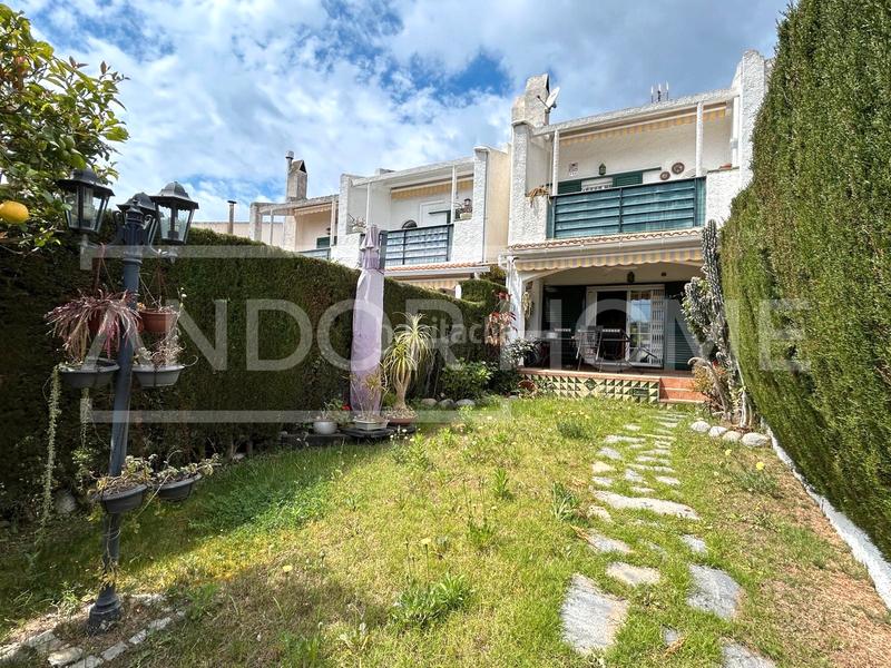 Foto ab86a504-d998-4b9a-b660-467357ab0be8. Casa pareada en Cunit residencial Cunit