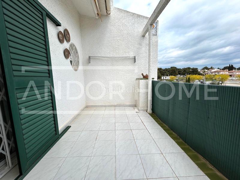 Foto fe7bd1c6-6a2c-4fd4-94ae-a12d7d6b795b. Casa pareada en Cunit residencial Cunit