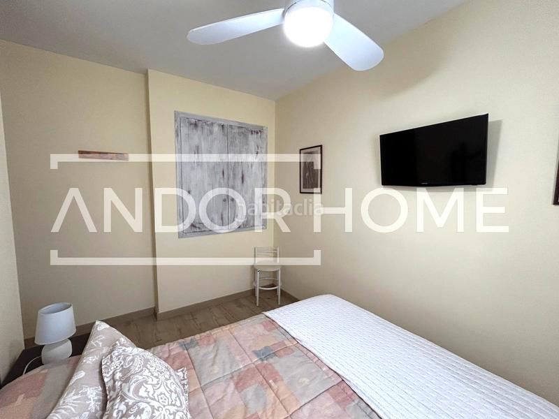 Foto 8dd901ad-2246-4d67-ac4f-742099718eb1. Casa bifamiliare con parcheggio piscina in Cunit residencial Cunit