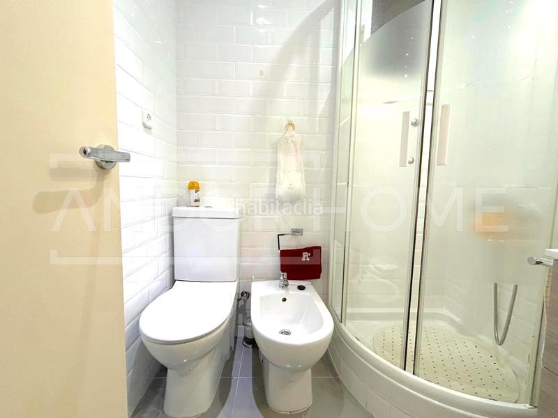 Foto 0c48f256-b8f6-414e-b1ac-879729310276. Appartement dans Sant Antoni Barcelona