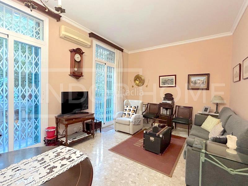 Foto 19b55c84-b942-4612-b3fd-085c45f0e0c6. Appartement dans Sant Antoni Barcelona