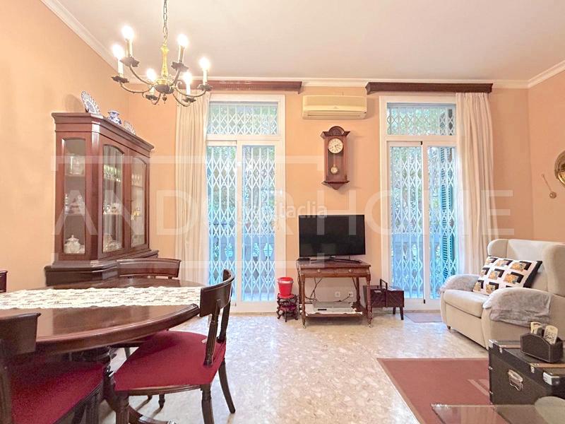 Foto 35bff3c8-d7b2-424b-97b2-0f260bd44a2c. Appartement dans Sant Antoni Barcelona