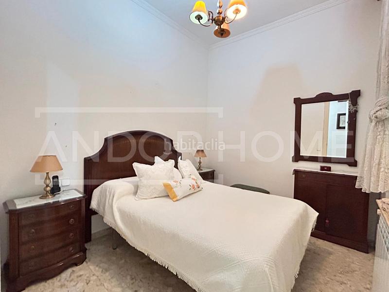 Foto 000de518-11c6-4378-abf9-80ad38937265. Piso en Sant Antoni Barcelona