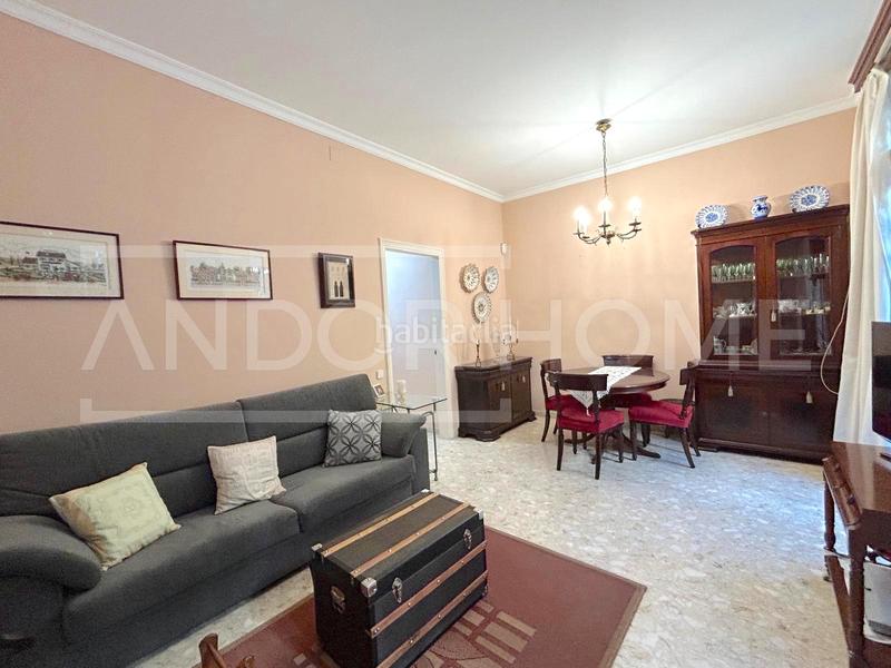 Foto aa7c8965-2073-40d7-b527-9b2fd99dccae. Piso en Sant Antoni Barcelona