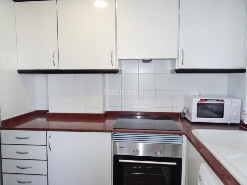 Foto 7f14d7fa-0e80-4772-adef-92d58272c96d. Alquiler apartamento  de 1 dormitorio frente a la playa en Gandia