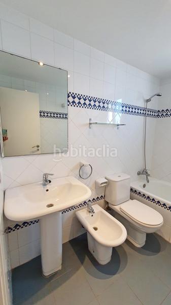 Foto 97636d8b-6291-4a49-8b9f-2d00fbb73140. Lloguer apartament amb aparcament piscina a Playa de Gandía Gandia