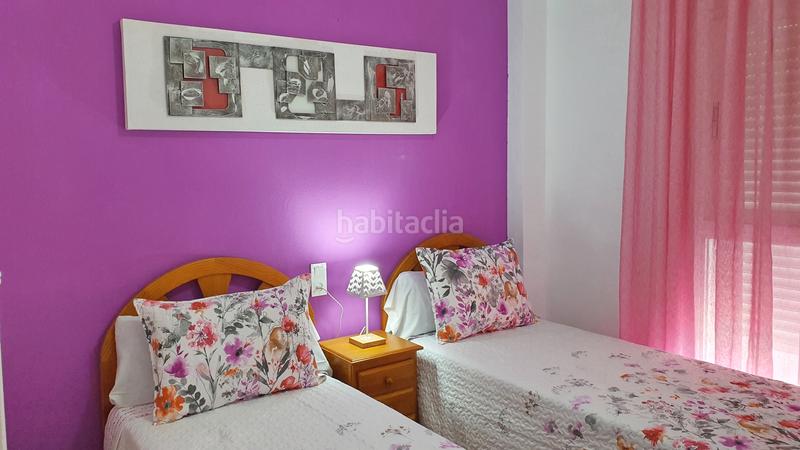 Foto b7ba30a6-6e9d-48b6-9879-ad05af20dec3. Lloguer apartament amb aparcament piscina a Playa de Gandía Gandia