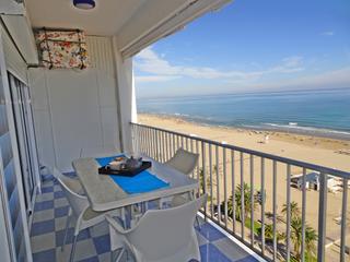 Lloguer Apartament  Passeig marítim de neptú. Apartamento muy coqueto en primera linea de playa