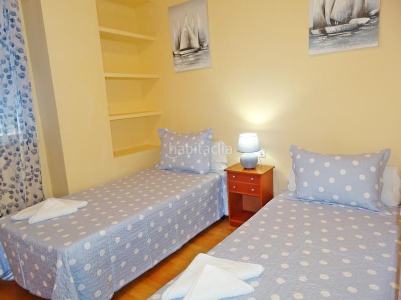 Foto 54a77e34-ba6c-49fc-b3db-35685f05084e. Rent apartment with pool in Playa de Gandía Gandia