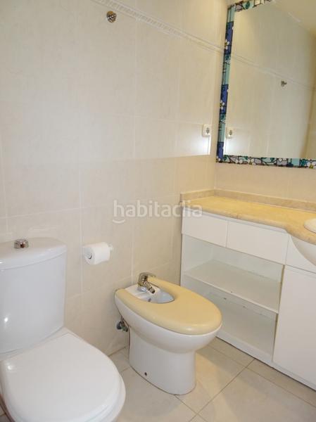 Foto a8f31d6c-6090-4ad4-8cea-4dd7ed8a6df3. Rent apartment with pool in Playa de Gandía Gandia