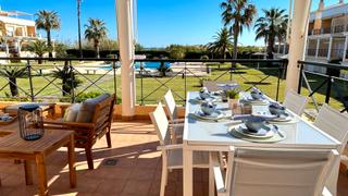 Lloguer Apartament  Polígon oliva nova 2. Apartamento de 3 dormitorios en primera líea en las dunas