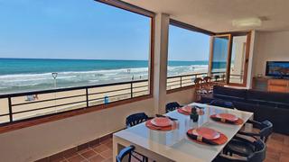 Lloguer Apartament  Passeig marítim. Primerísima linea de playa en playa de bellreguard  -  2 dormito