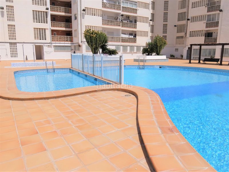 Foto 0fb33e2d-5137-44fd-a820-9dc2ce098d04. Rent apartment with pool in Playa de Gandía Gandia