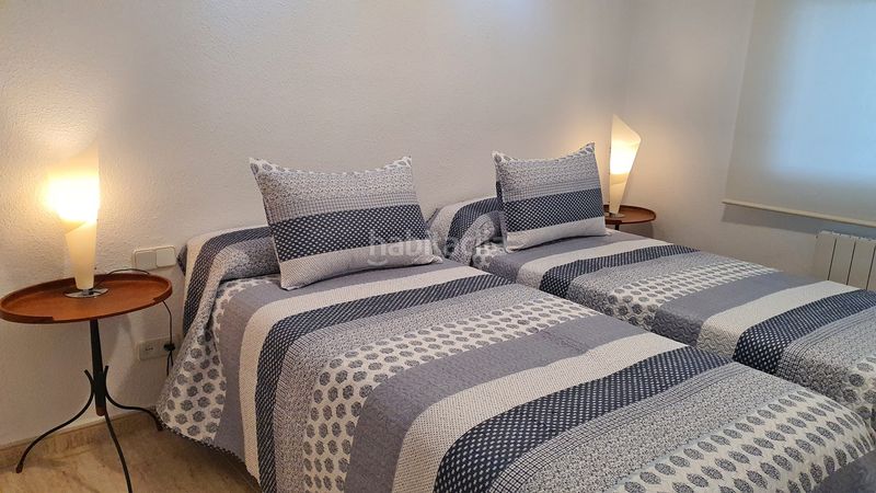 Foto 1caaefe2-243f-48ac-ba2b-8083ed8175ce. Rent apartment with pool in Playa de Gandía Gandia