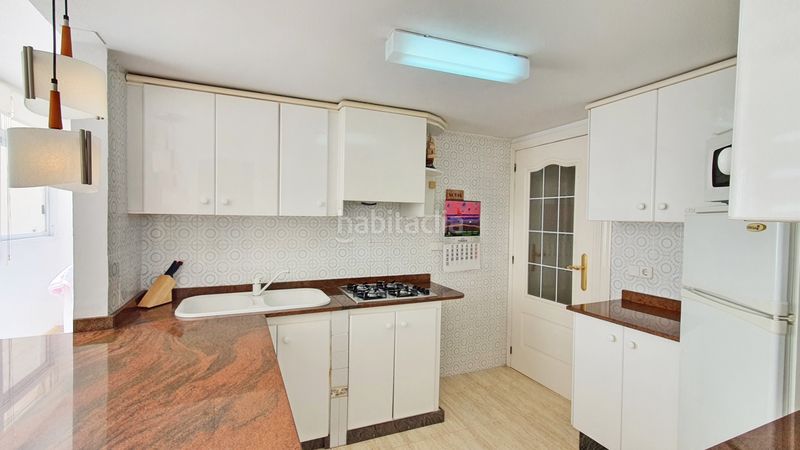 Foto 458bba53-697e-44eb-86c0-e1e4c91703d4. Rent apartment with pool in Playa de Gandía Gandia