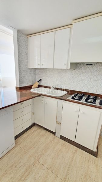 Foto 95f5633f-09e7-4605-aac6-fb3b4530cc3f. Rent apartment with pool in Playa de Gandía Gandia