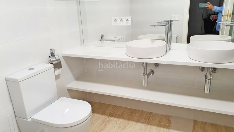 Foto f134a31e-b2db-4f89-8fd0-1fe574082591. Rent apartment with pool in Playa de Gandía Gandia
