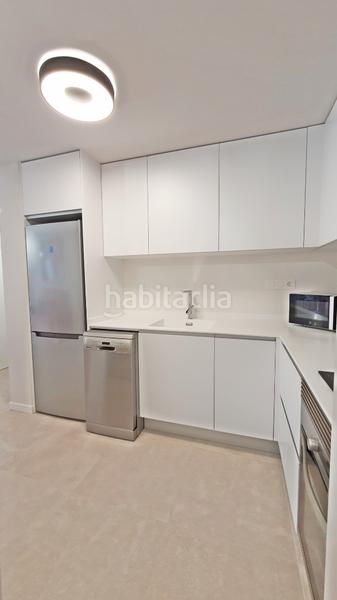 Foto 3137b659-8dc7-4afd-9e2e-6d5e3ecfb3d3. Lloguer apartament amb calefacció aparcament piscina a Oliva