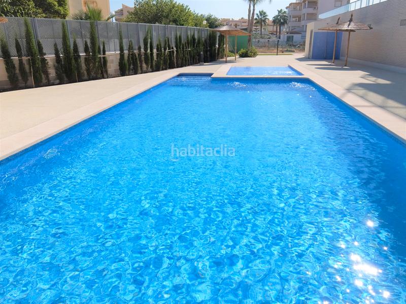 Foto 204f2b4b-342f-4607-8280-f59580e88931. Location appartement avec chauffage parking piscine dans Oliva