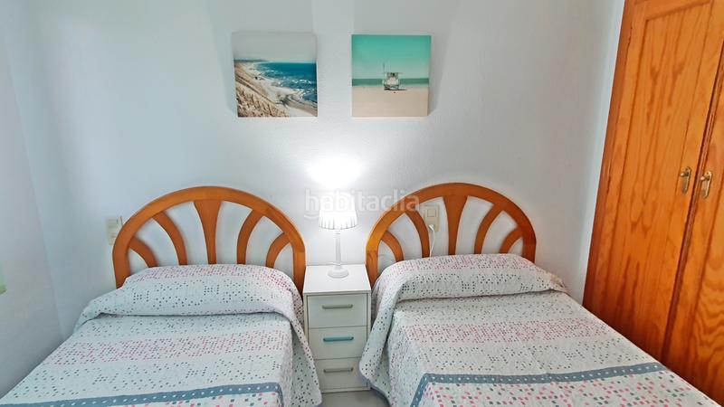 Foto 33d88c0a-812e-4b9c-8624-5c3902a06c9e. Apartamento  de 2 dormitorios en playa - gran inversion en Gandia
