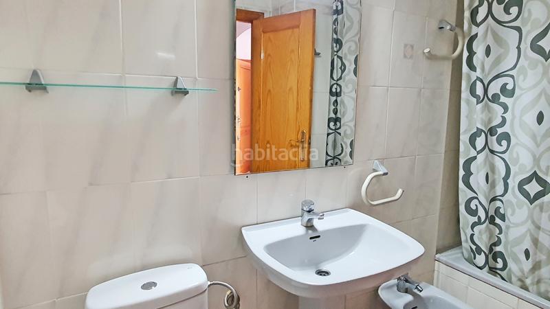 Foto c0ea8d95-5442-48d4-99d1-f3b5113cd059. Apartamento  de 2 dormitorios en playa - gran inversion en Gandia