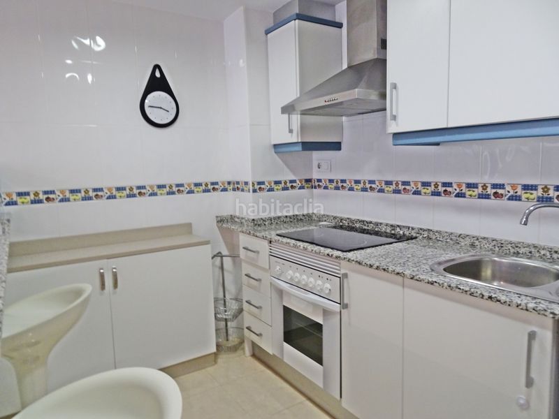 Foto 19a8d91b-0039-4515-8adb-86fe88a5ee1d. Apartament amb calefacció aparcament piscina a Playa de Gandía Gandia