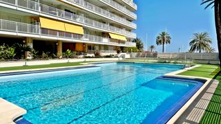 Miete Appartement  Passeig marítim de neptú. Apartamento de 3 dormitorios en primera linea de playa de gandia