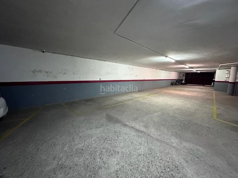 Foto e609fa22-6a7b-489f-b289-885f4eeda1d7. Flat with parking in Fenals Lloret de Mar