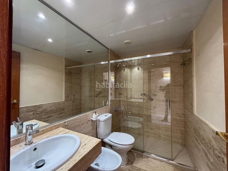 Foto 0bf64a55-08d7-4214-ad39-c857ee014ff5. Apartament amb calefacció a Els Pins Blanes