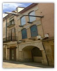 House  Carrer d'en pujol. Casa en casco antiguo matar