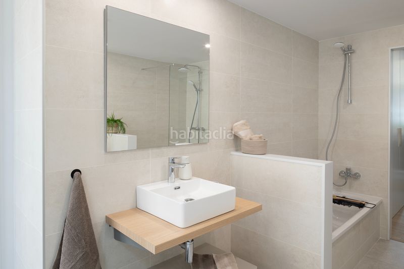 Foto 4e77e93e-4a03-4101-8e14-ff06833ab03c. Planta baixa 59m<sup>2</sup> amb calefacció aparcament a Estadi-Santa Anna Vic