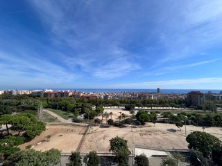 Ático  Ronda mossèn jacint verdaguer. Última planta de 4 dormitorios + despacho con terrazas, gran sol