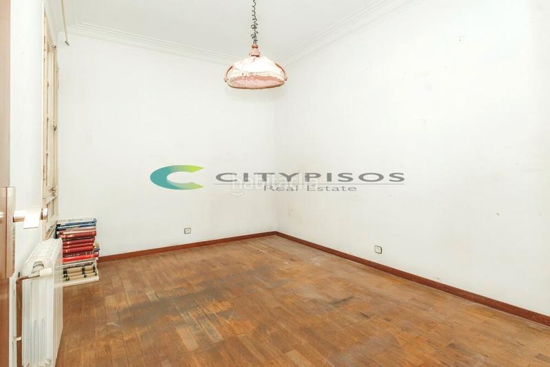Foto 4cd3e174-00e9-4702-ae6a-311eaf485581. Piso en La Nova Esquerra de l´Eixample Barcelona