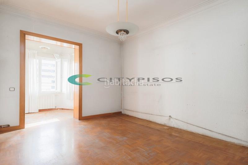 Foto 5cfc43f1-d8ea-4ffb-99fc-d83d89b9e5f9. Flat with heating in La Nova Esquerra de l´Eixample Barcelona