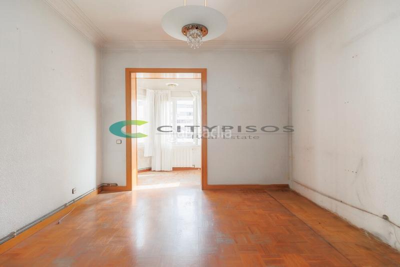 Foto d6dc199f-bbd2-4bad-a02c-877c0f0450ea. Piso en La Nova Esquerra de l´Eixample Barcelona
