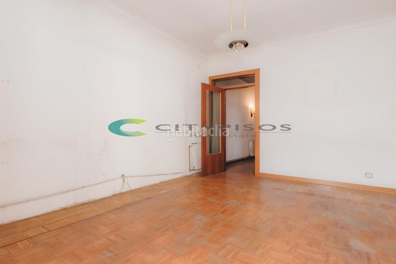 Foto e6e86df0-4526-41af-b808-485c90ad0ea8. Piso en La Nova Esquerra de l´Eixample Barcelona