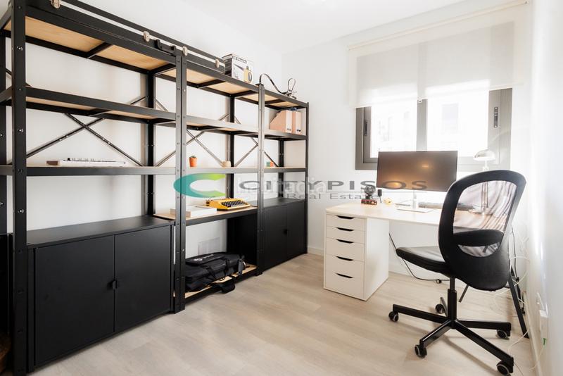 Foto 93514fca-17ff-4183-94e9-ee29590992bc. Appartement avec chauffage dans Hostafrancs Barcelona