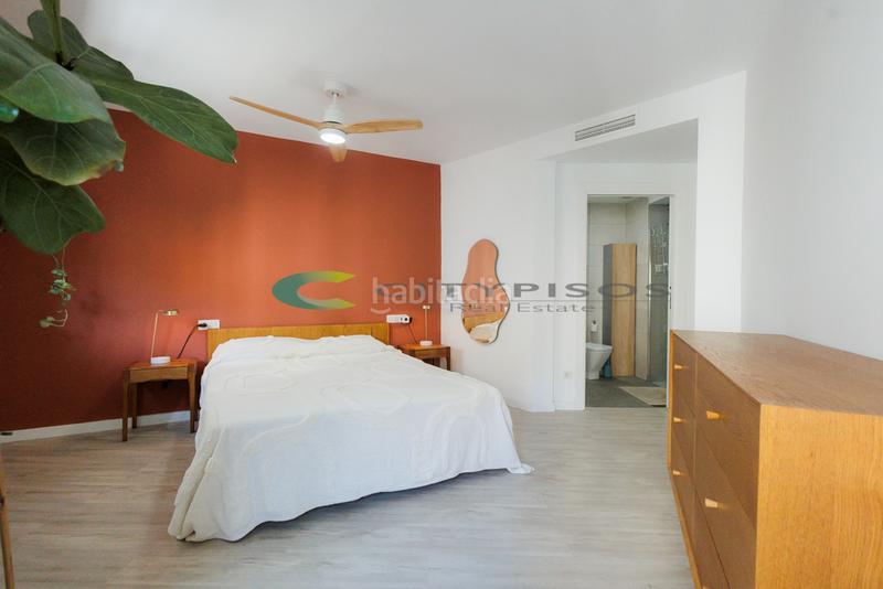 Foto 9d87ade9-a8fd-4ab6-aec1-53fa642e126d. Etagenwohnung mit heizung in Hostafrancs Barcelona