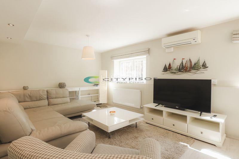 Foto 8d3ad7ff-62f8-4227-968b-5fdcaafea89b. Pis amb calefacció a Font de la Guatlla Barcelona