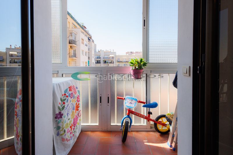 Foto 78a33512-65c2-491e-9651-2357e565ffa6. Pis amb calefacció a Sant Antoni Barcelona
