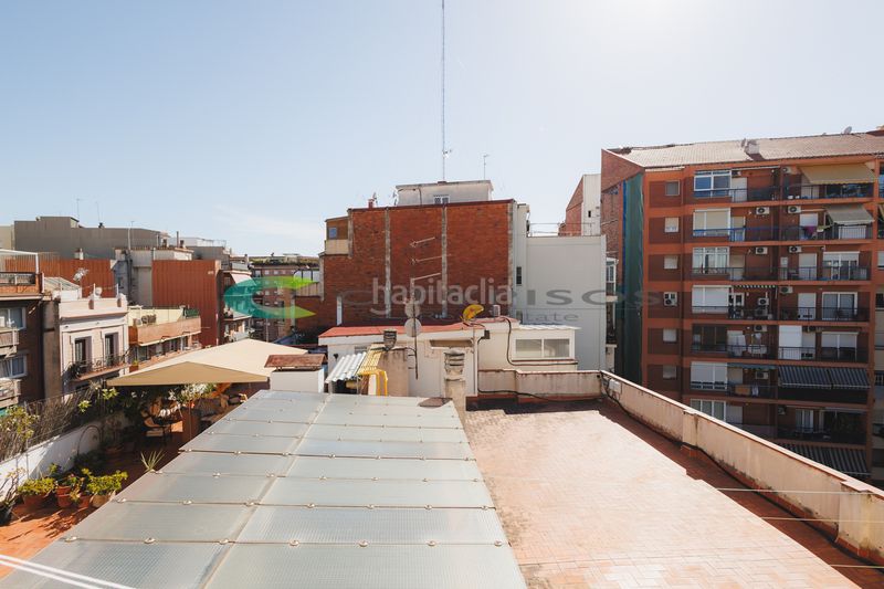 Foto d7350fd3-512d-47a4-a76a-2b887cab0b7d. Pis a La Bordeta Barcelona