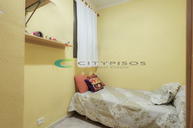 Foto c9258a01-8b7a-4940-ade5-2fb3220fcf74. Pis a Hostafrancs Barcelona